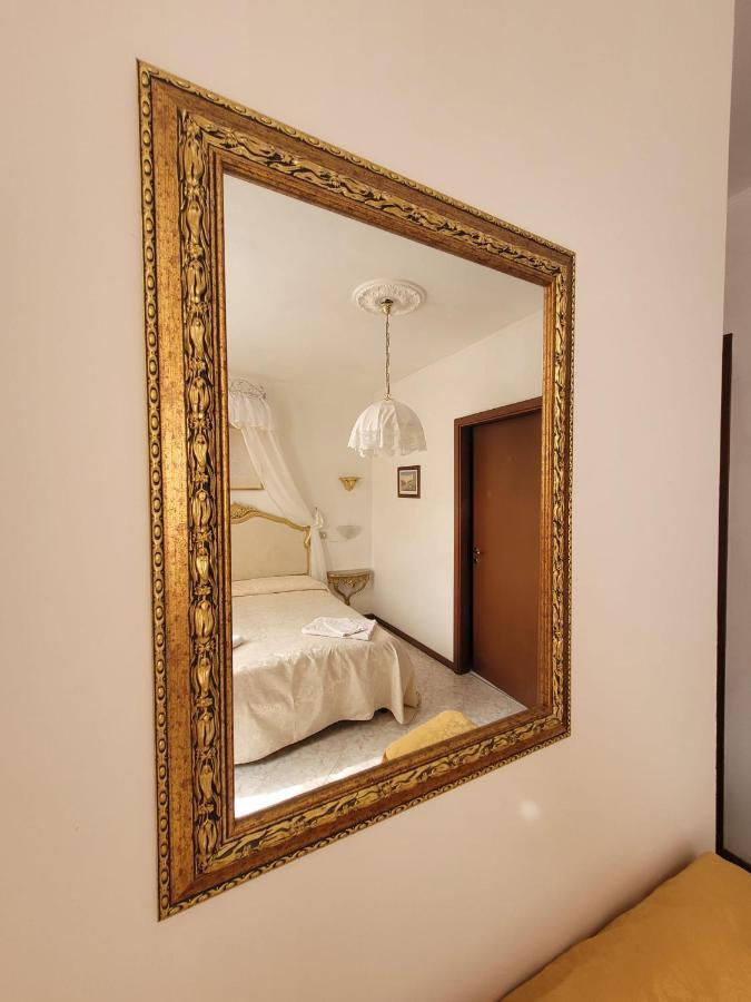 Ca Isabella Bed & Breakfast Венеция Екстериор снимка
